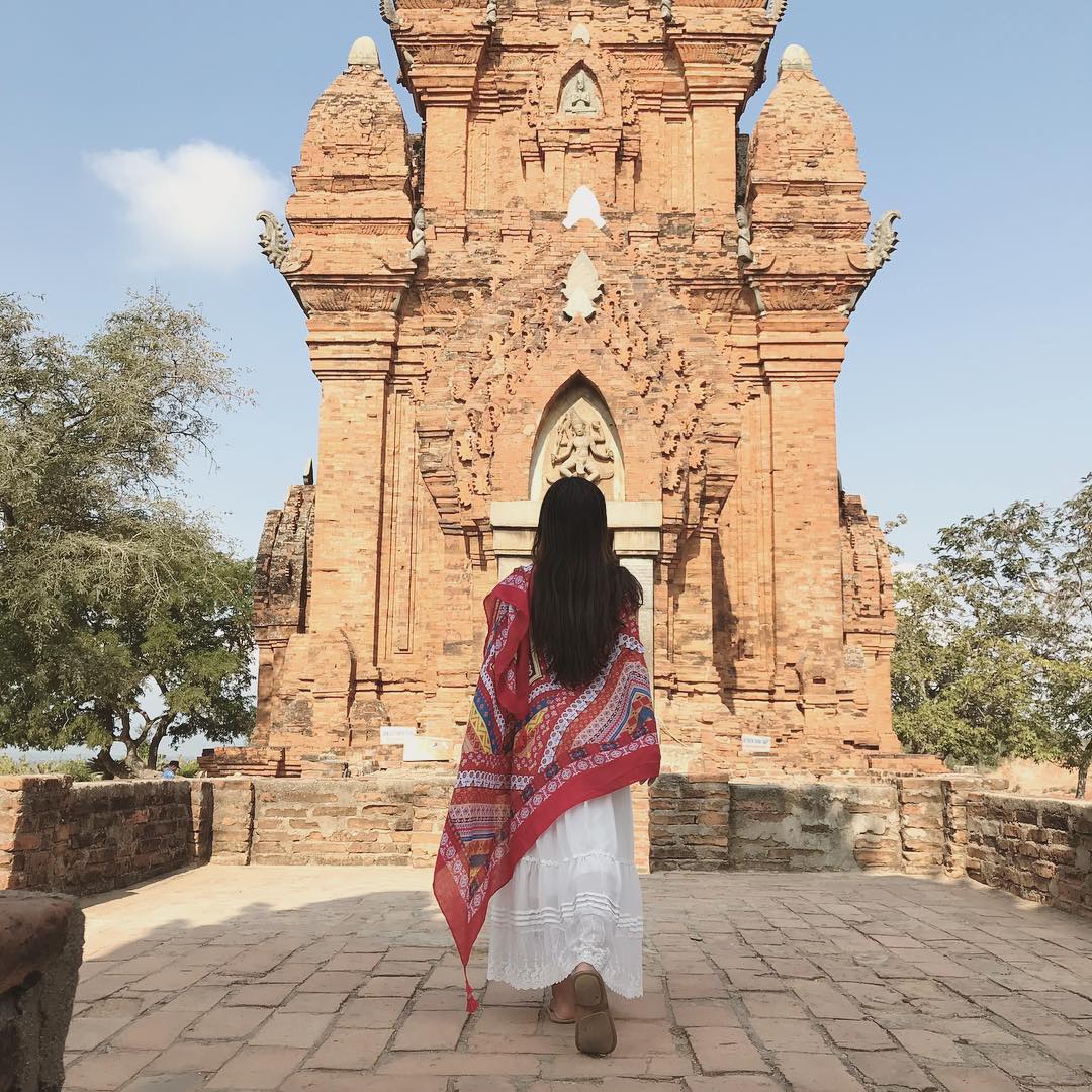 tour ninh thuan trong 1 ngay thap cham 1