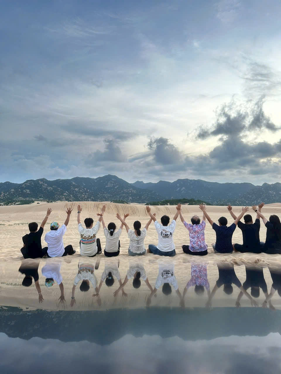 Xe jeep địa hình đồi cát Mũi Dinh