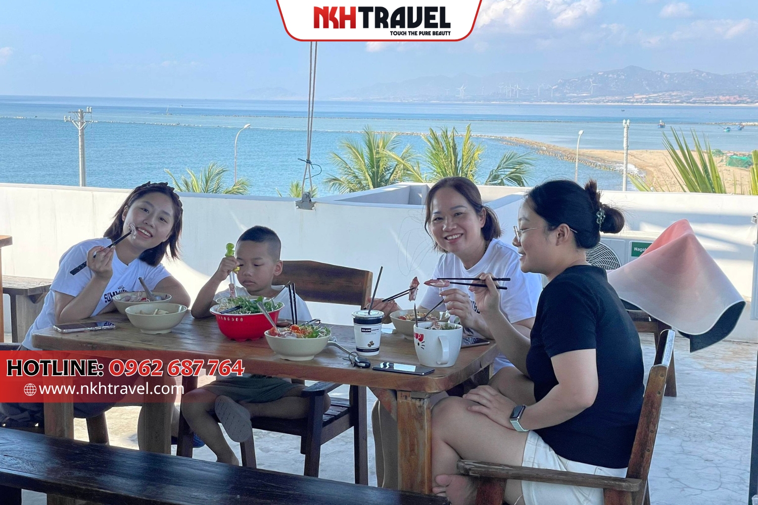 Đặt phòng villa view biển Ninh Chử